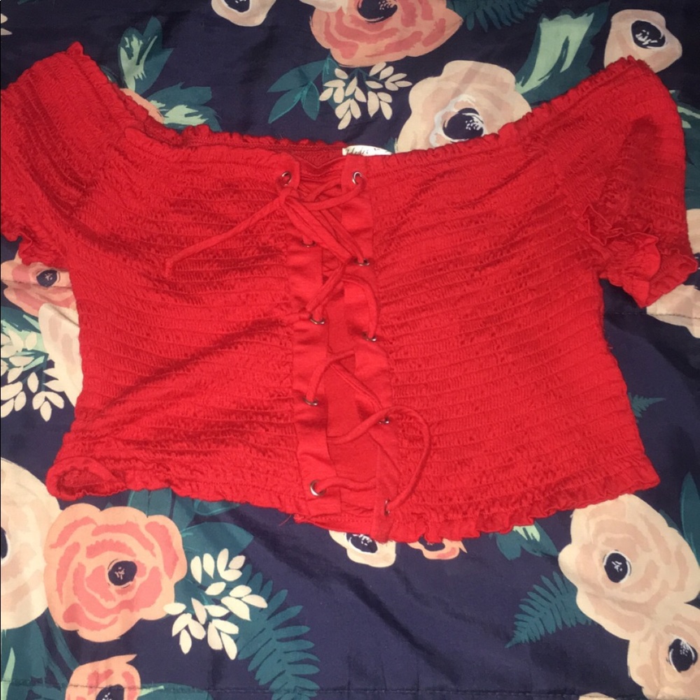 Crop top